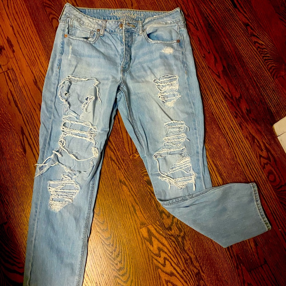 Womens Sz 6 American Eagle Tomgirl Distressed Jean